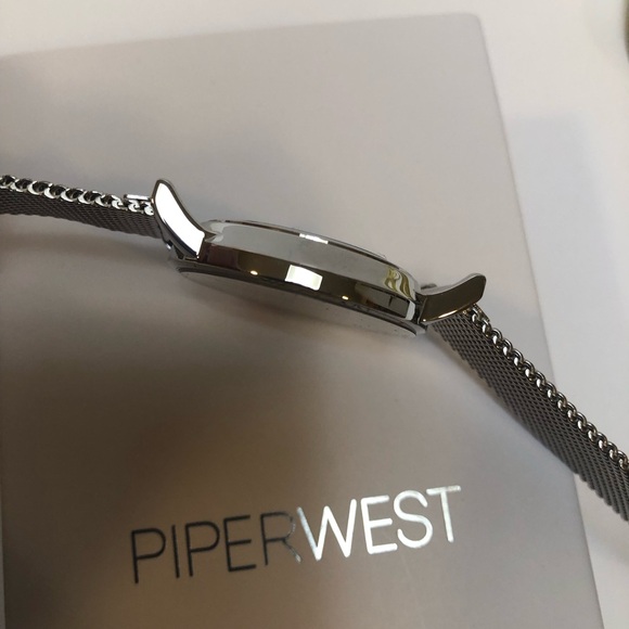 Piperwest Mini Mesh Minimalist Stainless Steel Watch NWT - Picture 7 of 11